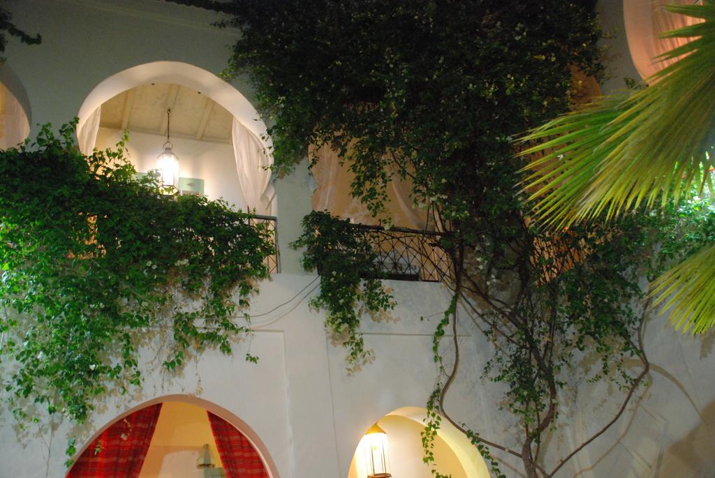 Riad Dar Bounouar 4*